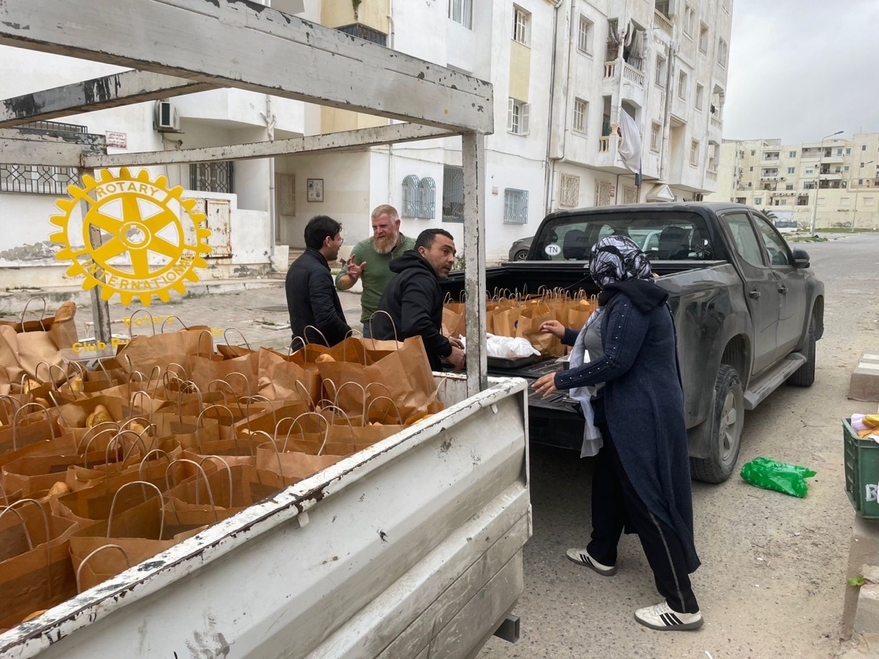 Ramadan : 120 repas complets (Dîner & Shour) distribués pour soutenir des familles dans le besoin